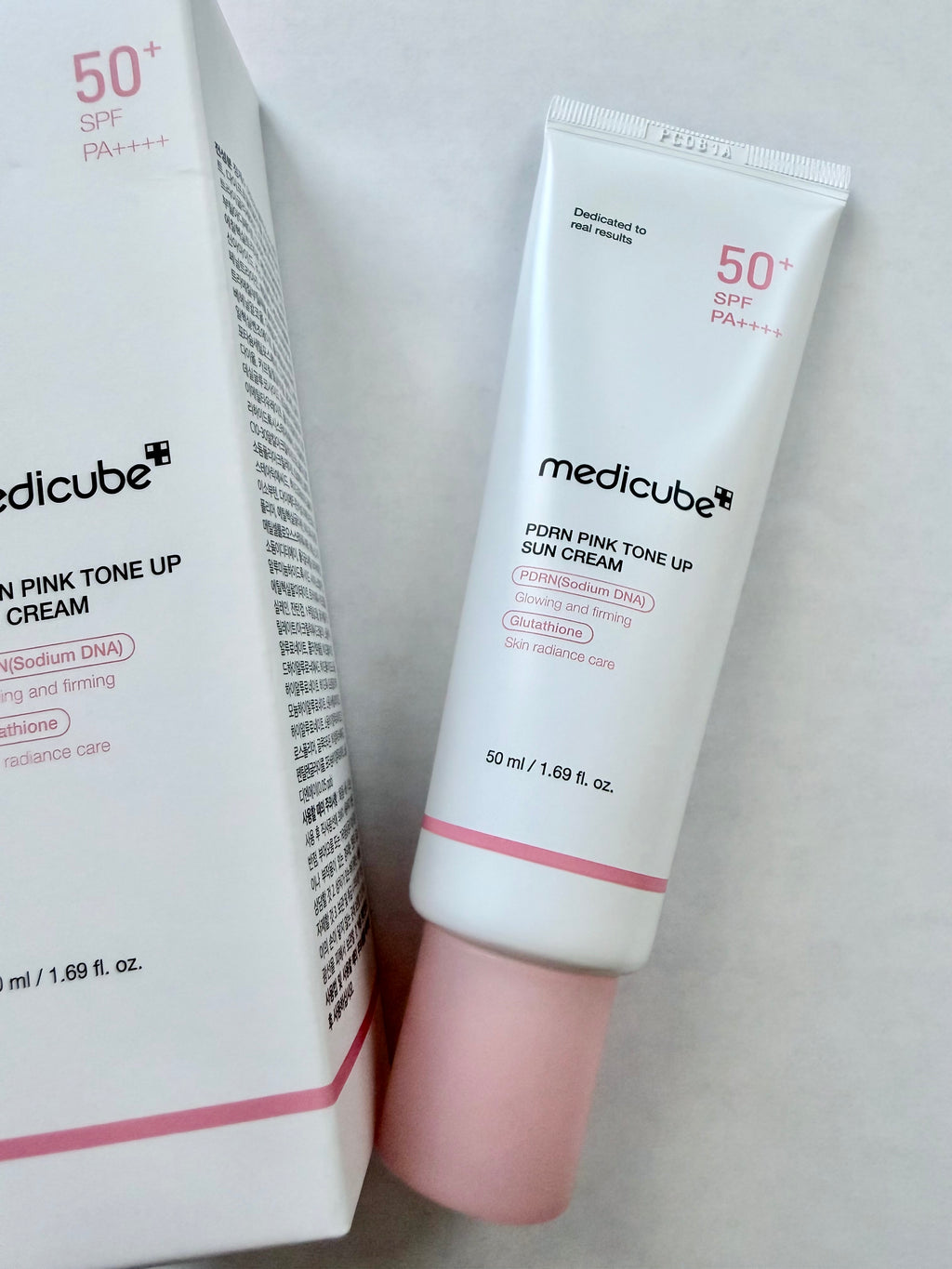 Medicube PDRN Pink Tone-Up Sunscreen SPF50+ PA++++ Sunscreen 50ml