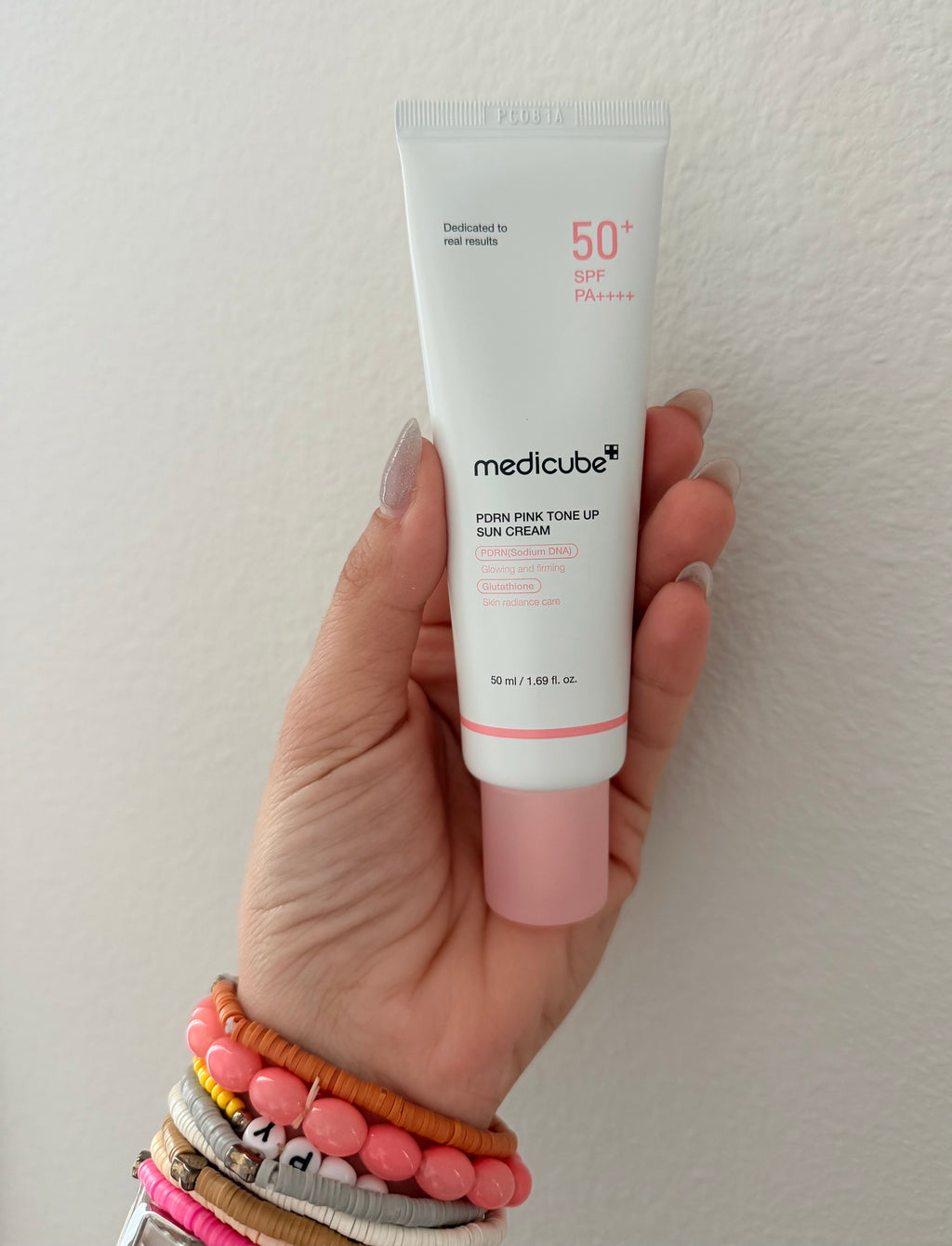 Medicube PDRN Pink Tone-Up Sunscreen SPF50+ PA++++ Sunscreen 50ml